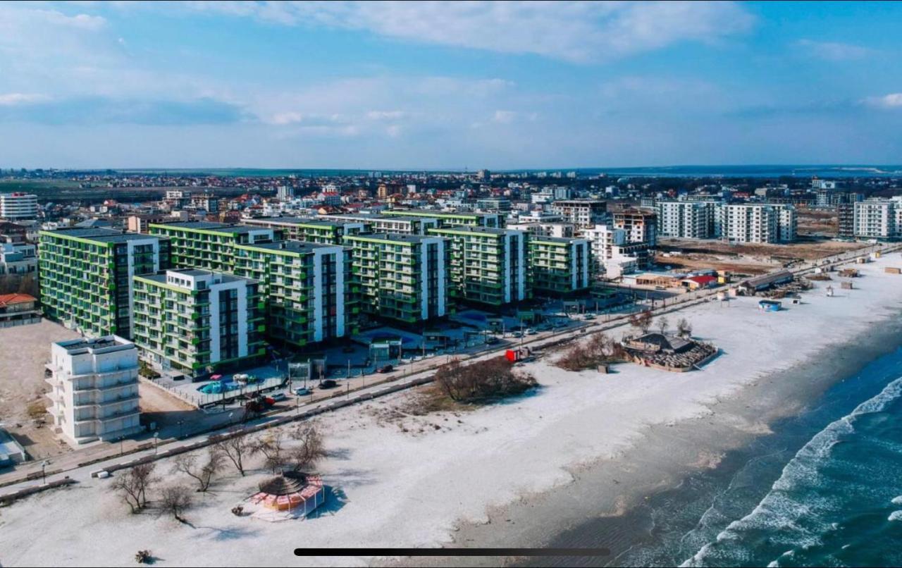 Baby Sea View And Pools Apartment- Mamaia Beach Resort Navodari Bagian luar foto