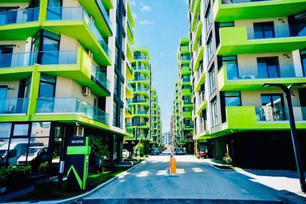 Baby Sea View And Pools Apartment- Mamaia Beach Resort Navodari Bagian luar foto