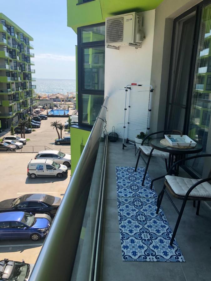 Baby Sea View And Pools Apartment- Mamaia Beach Resort Navodari Bagian luar foto