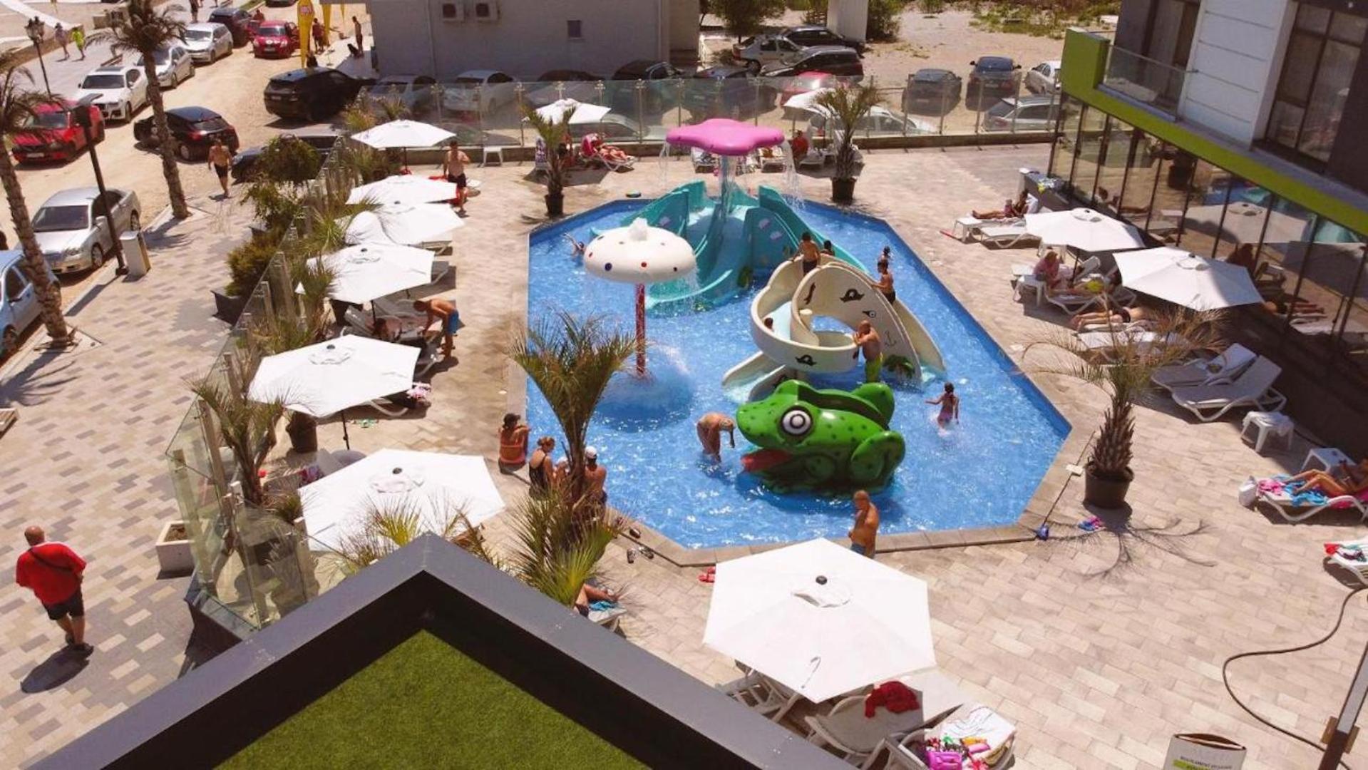 Baby Sea View And Pools Apartment- Mamaia Beach Resort Navodari Bagian luar foto
